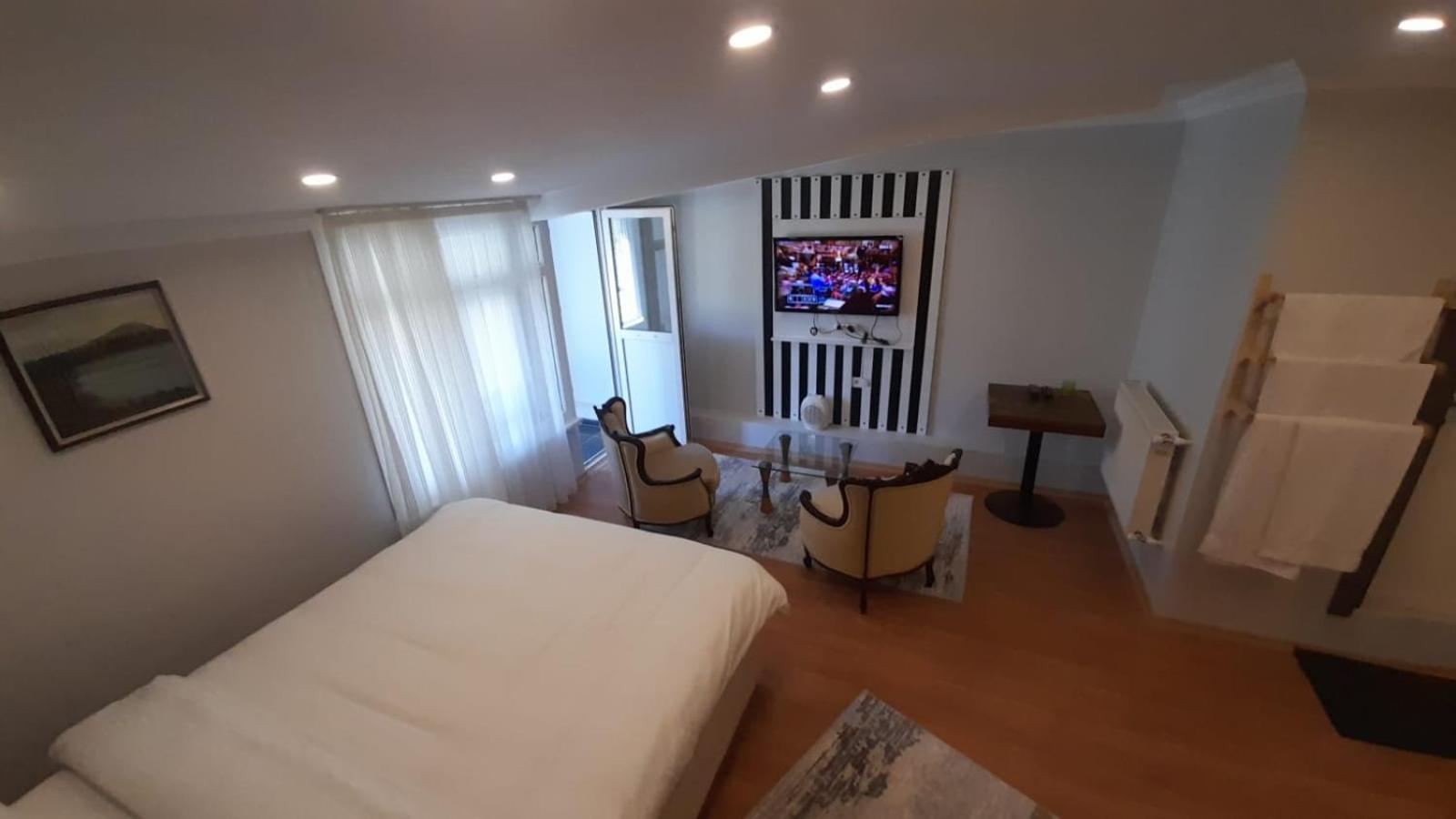 Yavuz Apart Otel Istanboel Buitenkant foto