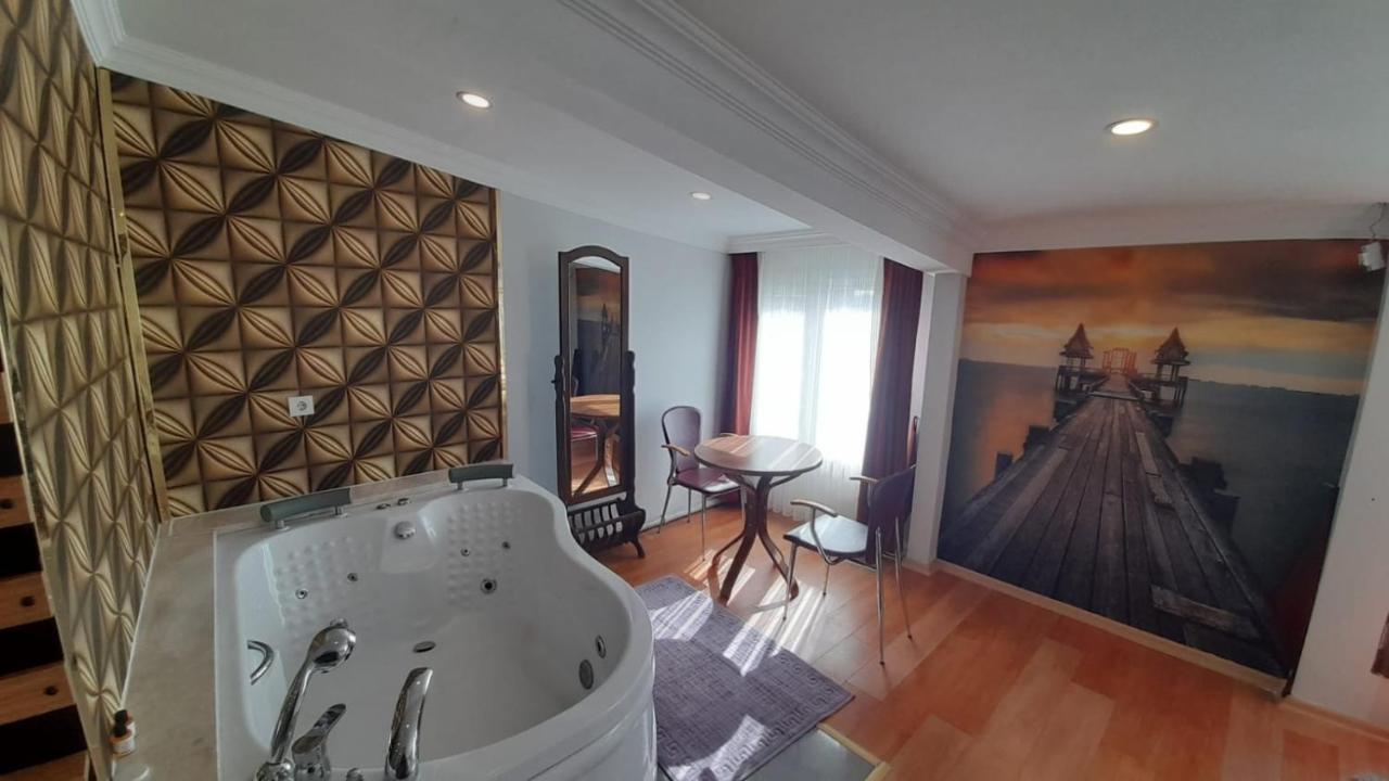 Yavuz Apart Otel Istanboel Buitenkant foto