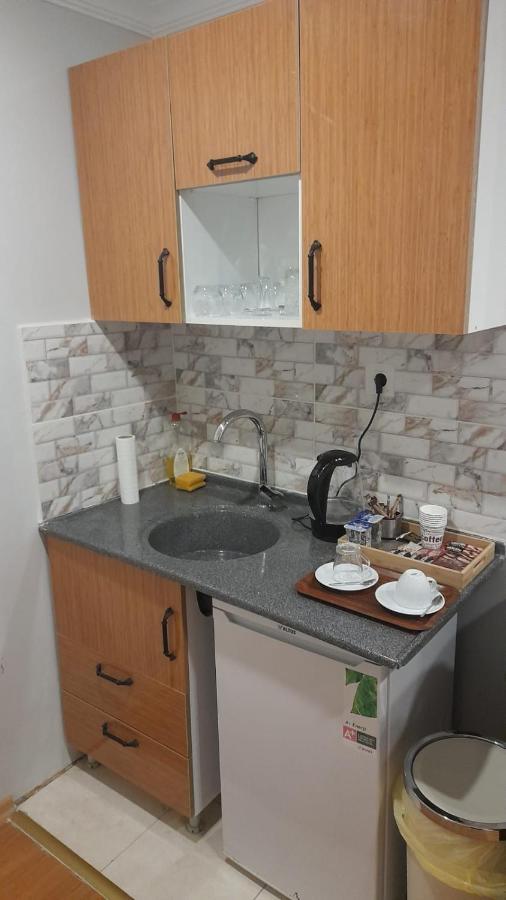 Yavuz Apart Otel Istanboel Buitenkant foto